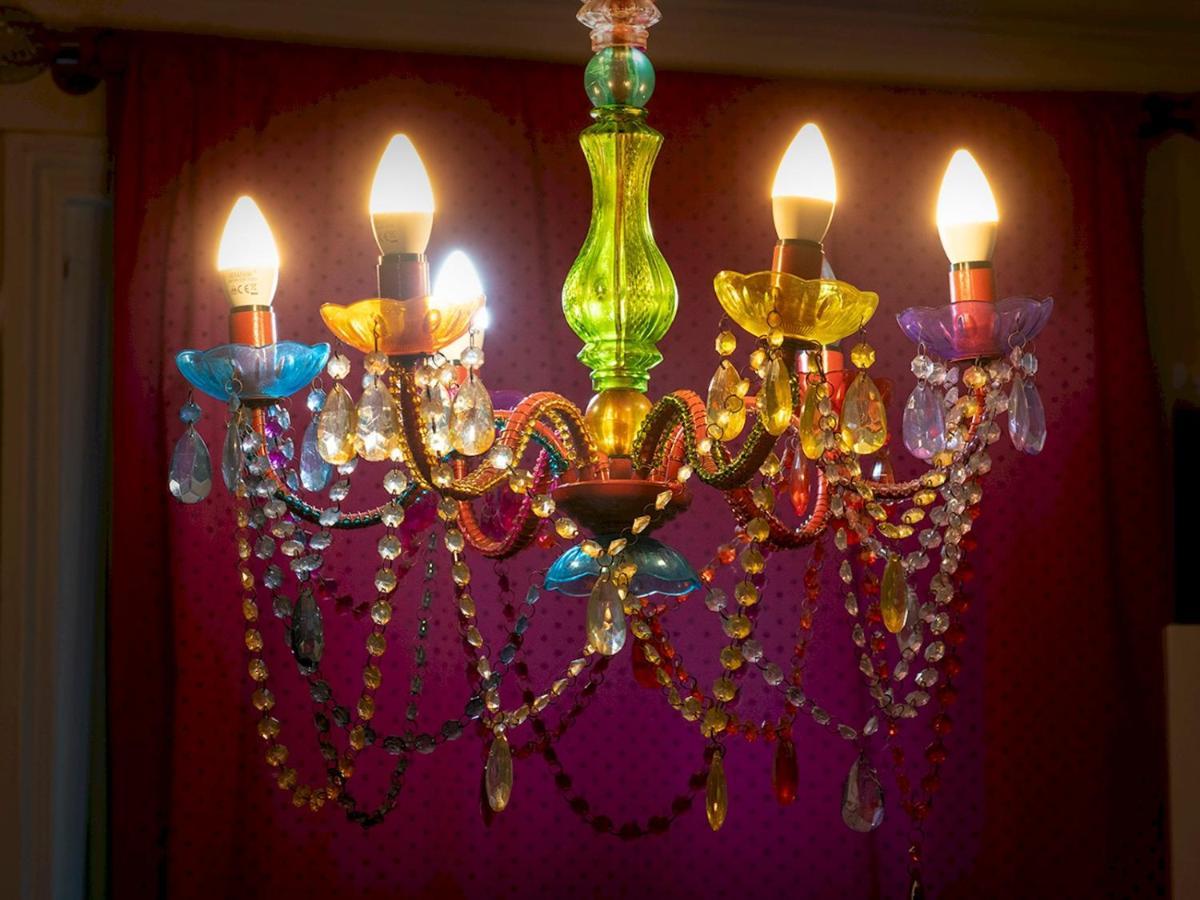 Villa Pass The Keys Colourful, Quirky Artist-Owned 3 Bed Next To Cafes à Belfast Extérieur photo